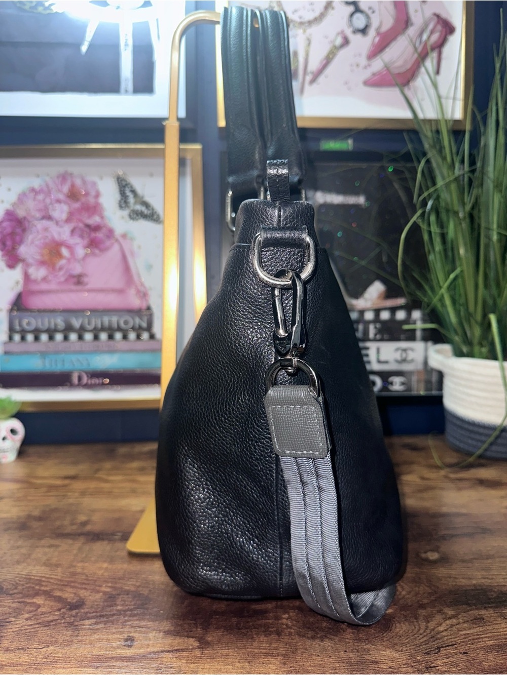 Longchamp Black Pebbled Leather Tote Bag - Picture 6 of 15